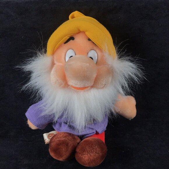 RARE Vintage Sun and Star Korea Snow White SEVEN Dwarfs Plush 9 Inch Disney - Picture 2 of 10